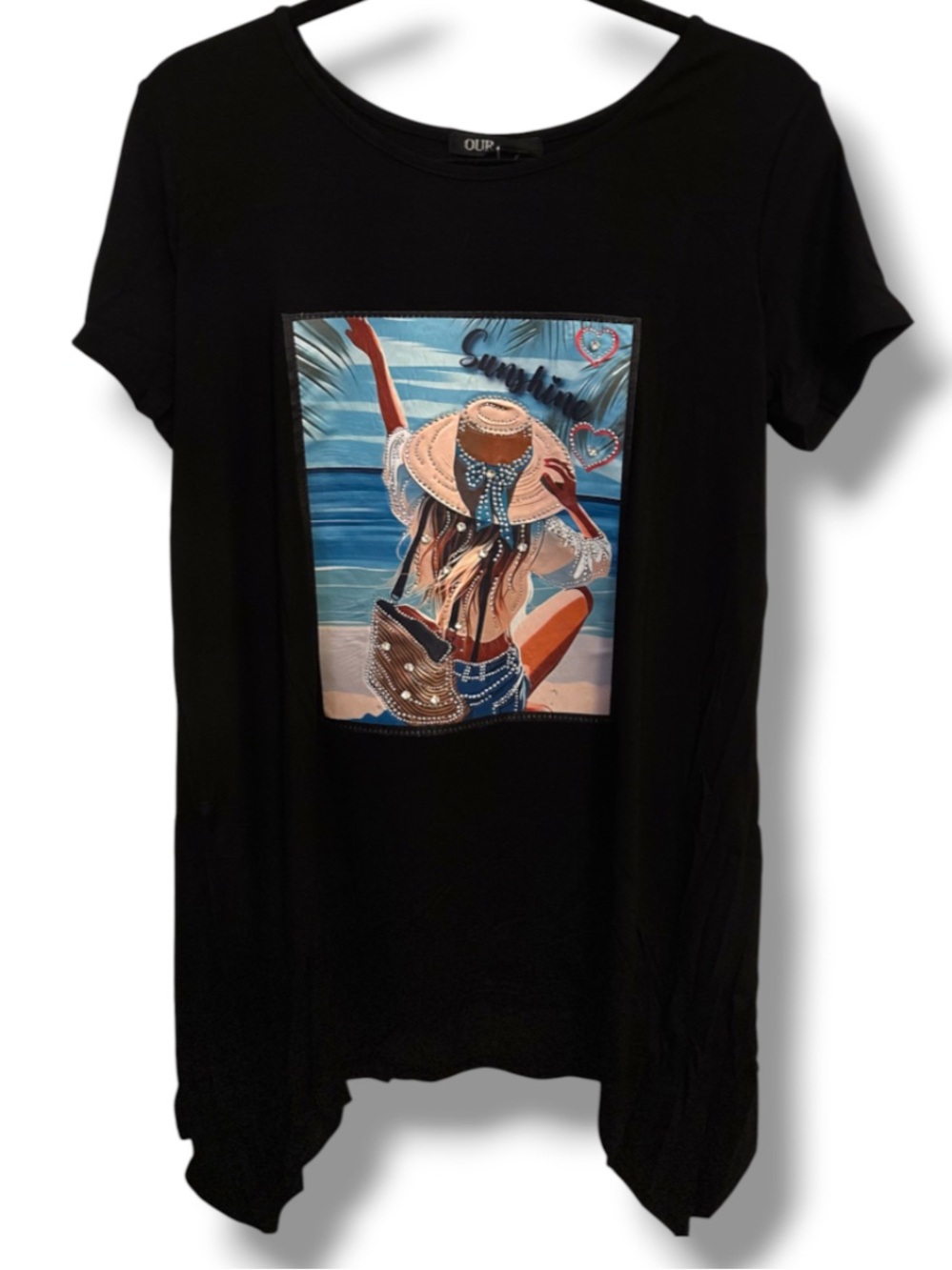 Bling Black Graphic Beach-Print Women's Top